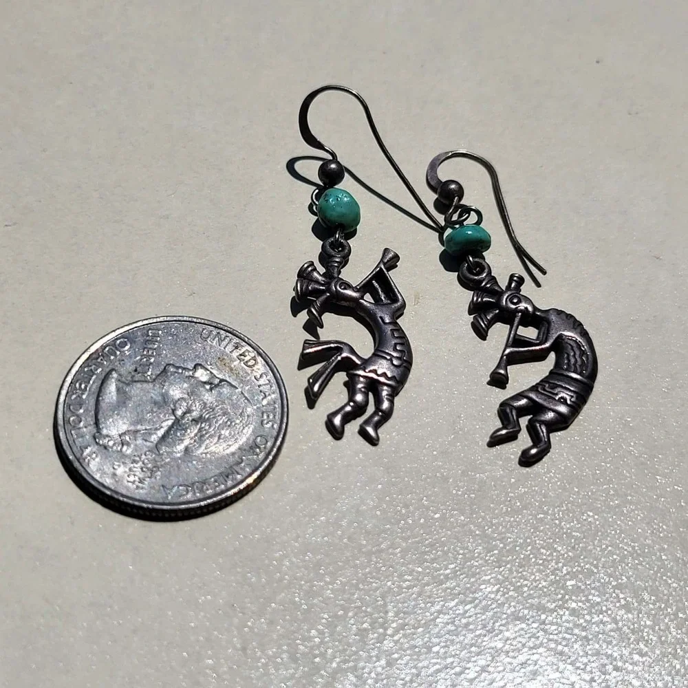 Vintage Silver Tone Turquoise Kokopelli Flute Player Drop Earrings Silver